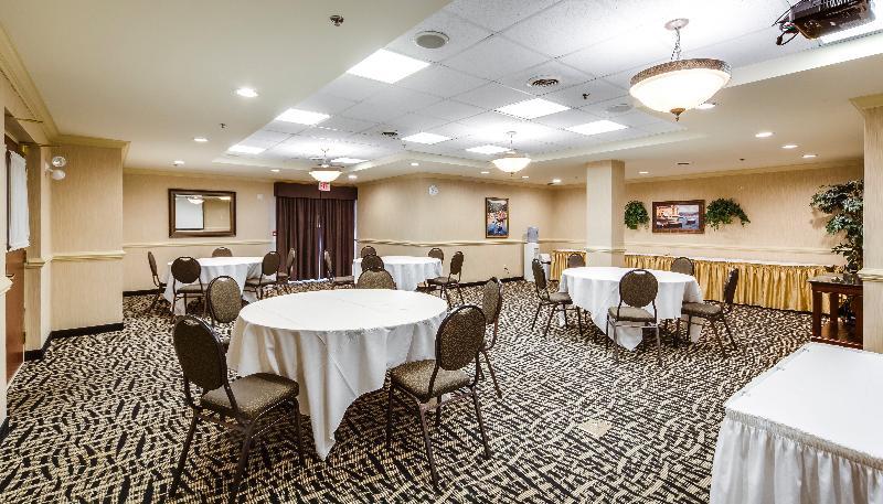 Monte Carlo Inn Brampton Exterior photo