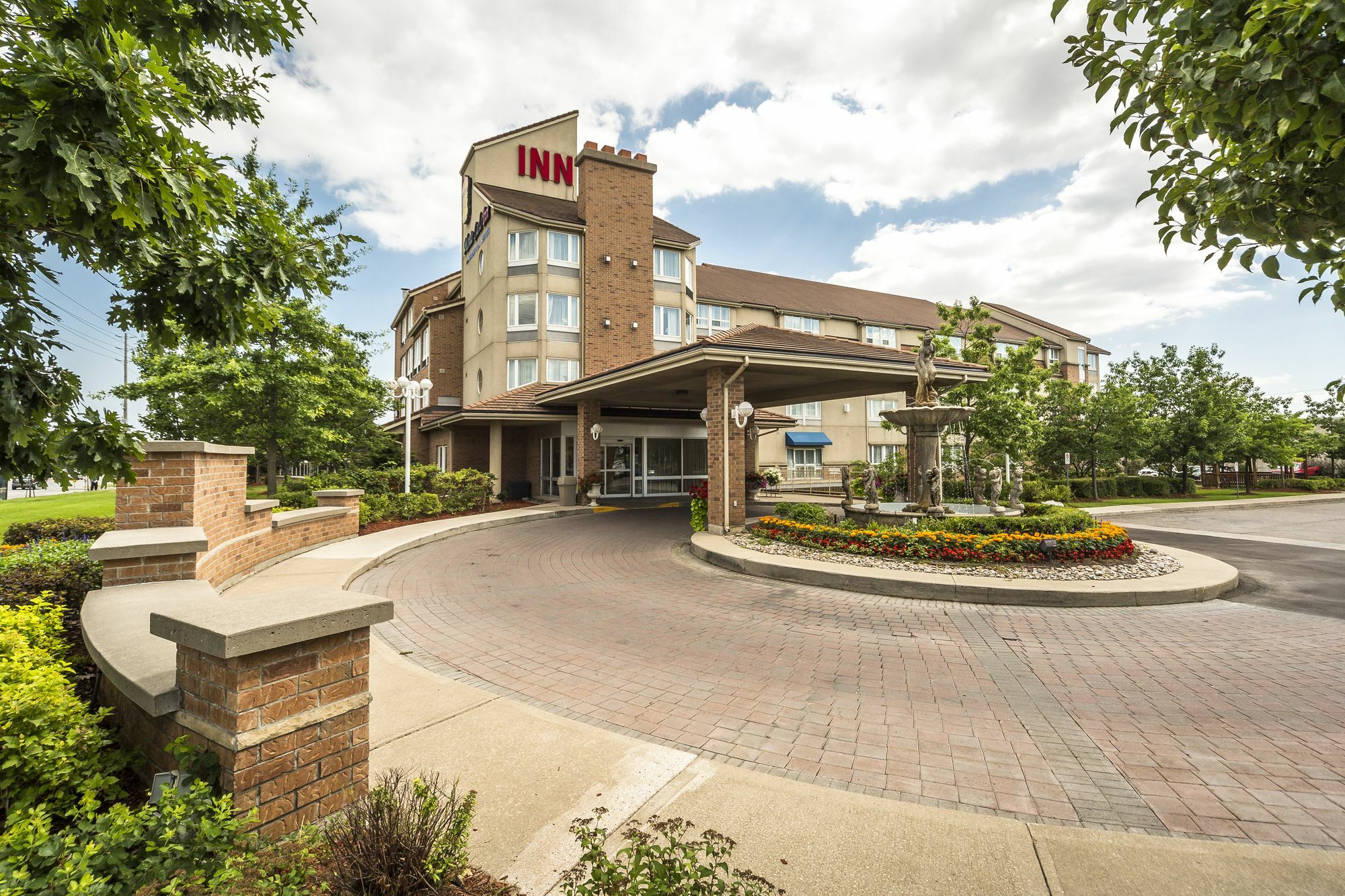 Monte Carlo Inn Brampton Exterior photo